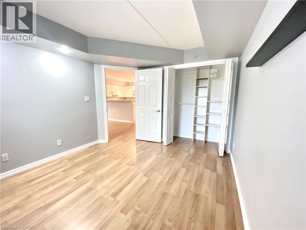 1450 Bishops Gate Unit# 209, Oakville, Ontario  L6M 4N1 - Photo 14 - 40865053