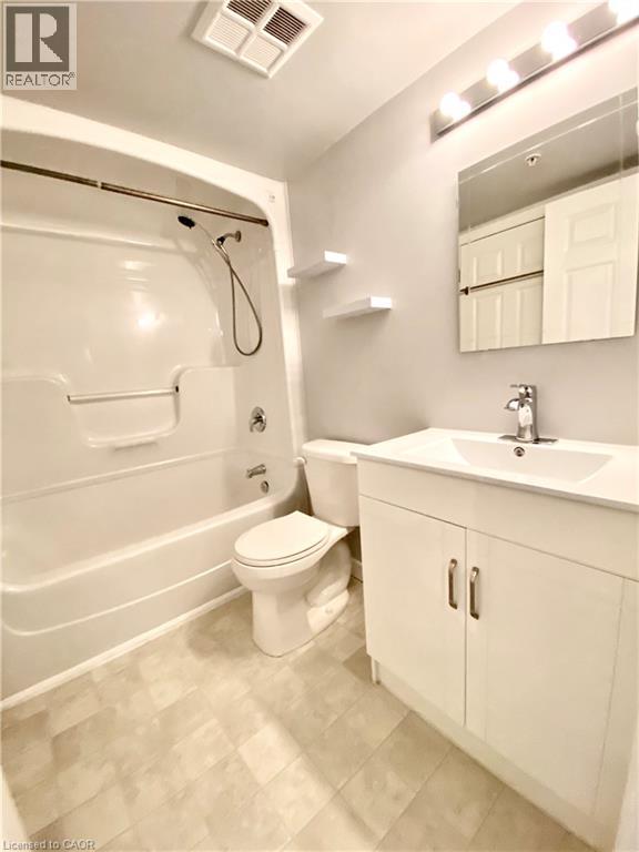 1450 Bishops Gate Unit# 209, Oakville, Ontario  L6M 4N1 - Photo 15 - 40865053