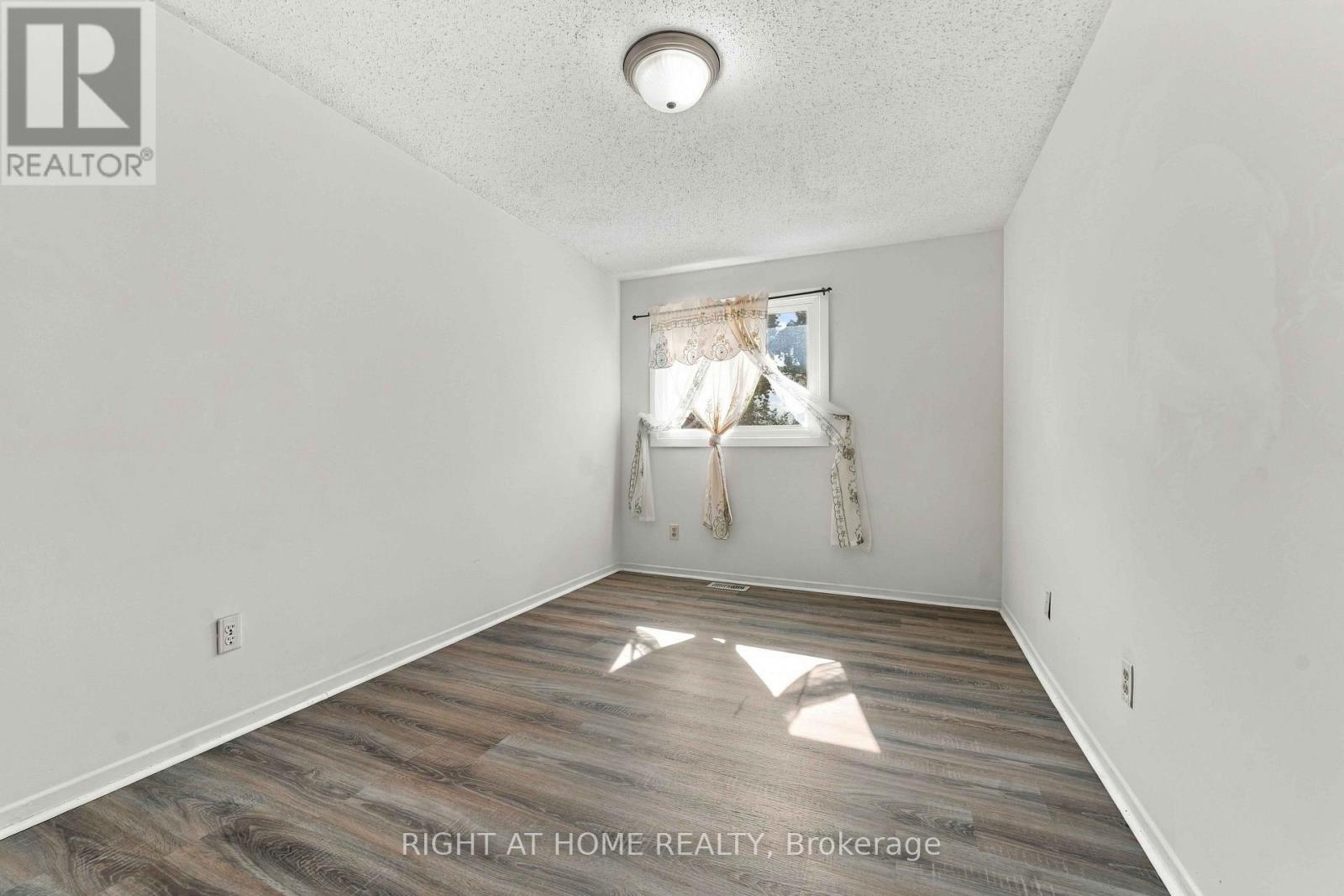 207 - 980 Gulf Place, Ottawa, Ontario  K1K 3Y1 - Photo 16 - X13816738
