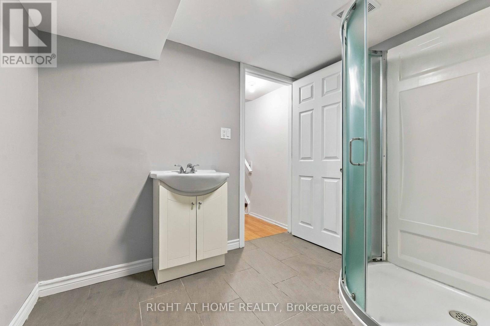 207 - 980 Gulf Place, Ottawa, Ontario  K1K 3Y1 - Photo 25 - X13816738