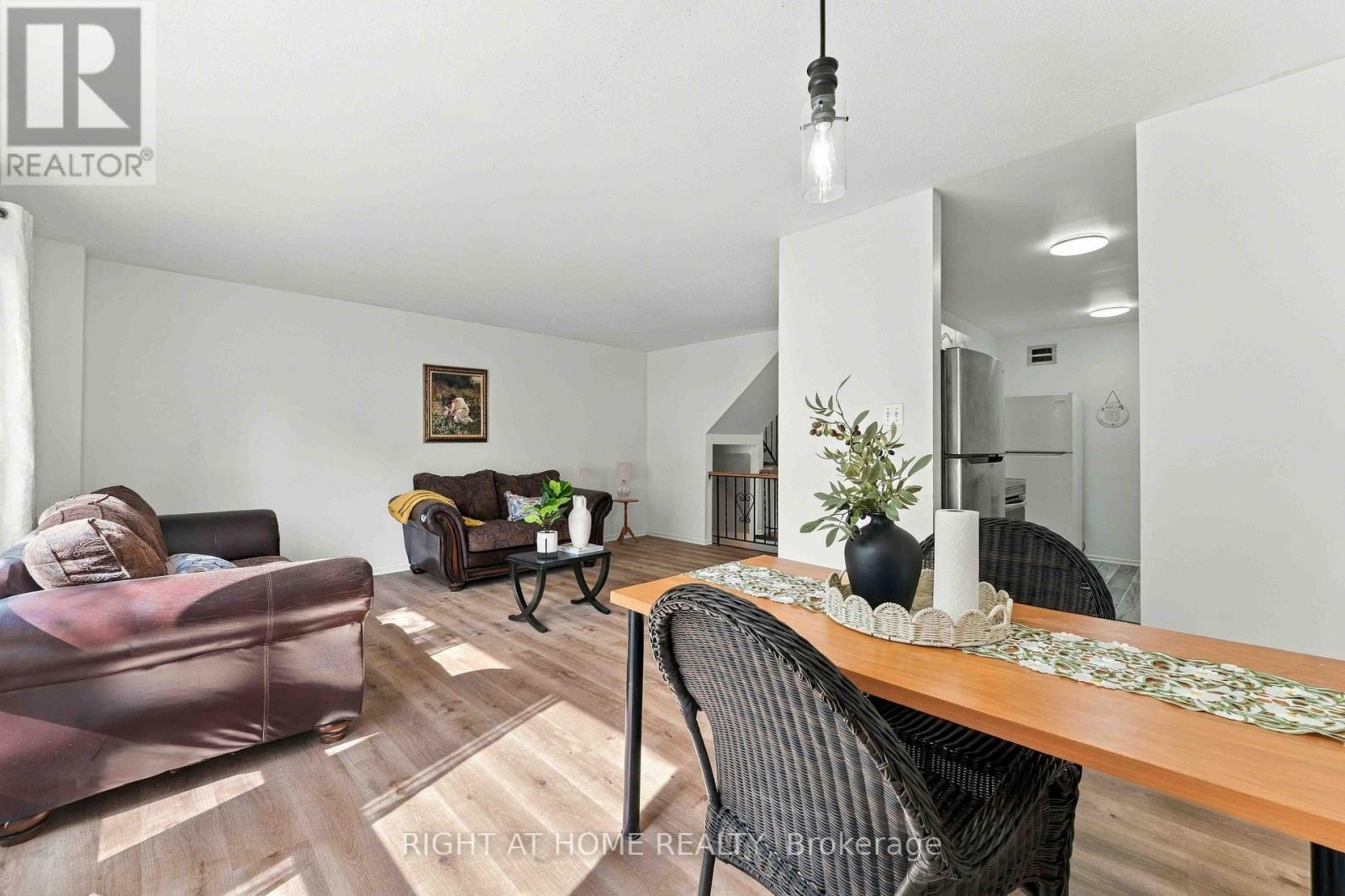 207 - 980 Gulf Place, Ottawa, Ontario  K1K 3Y1 - Photo 7 - X13816738