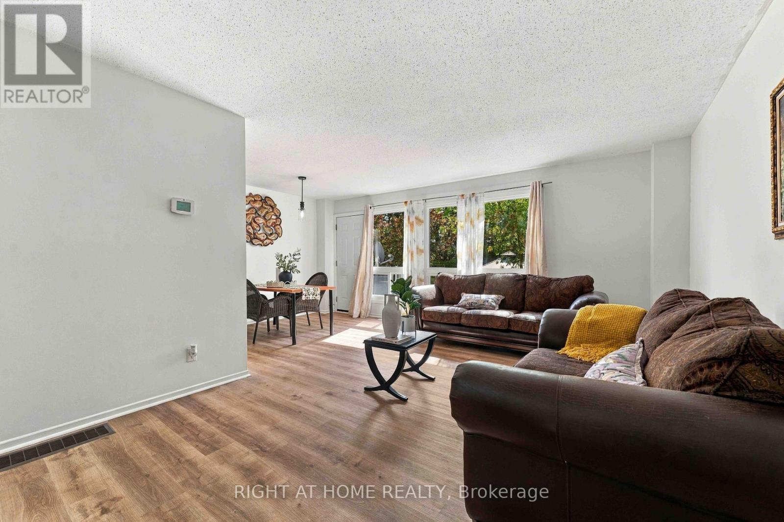 207 - 980 Gulf Place, Ottawa, Ontario  K1K 3Y1 - Photo 9 - X13816738