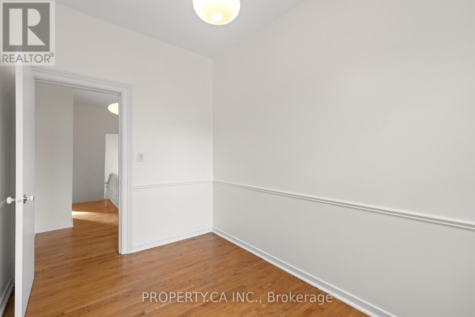 Upper - 181 Argyle Street, Toronto (Little Portugal), Ontario  M6J 1P5 - Photo 17 - C13816750