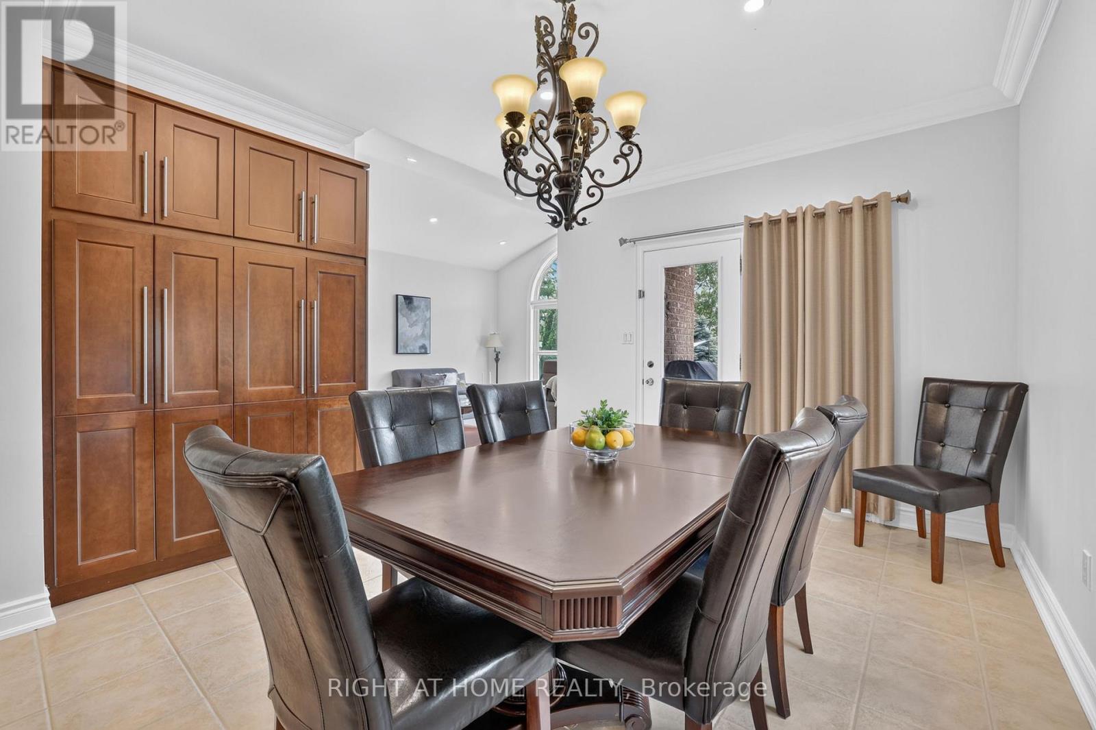 66 Sanremo Court, Vaughan, Ontario  L4H 1K5 - Photo 10 - N13816734
