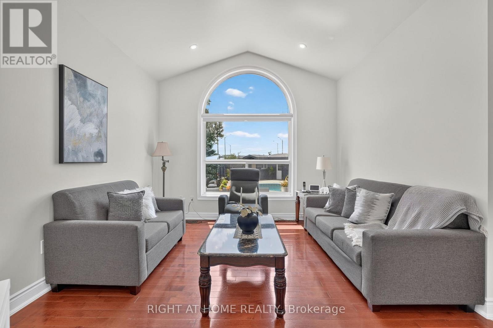 66 Sanremo Court, Vaughan, Ontario  L4H 1K5 - Photo 12 - N13816734