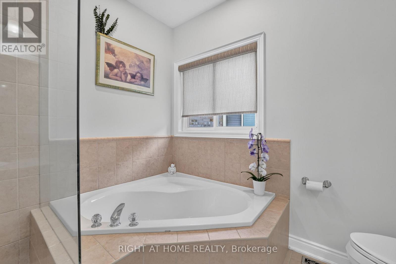 66 Sanremo Court, Vaughan, Ontario  L4H 1K5 - Photo 15 - N13816734