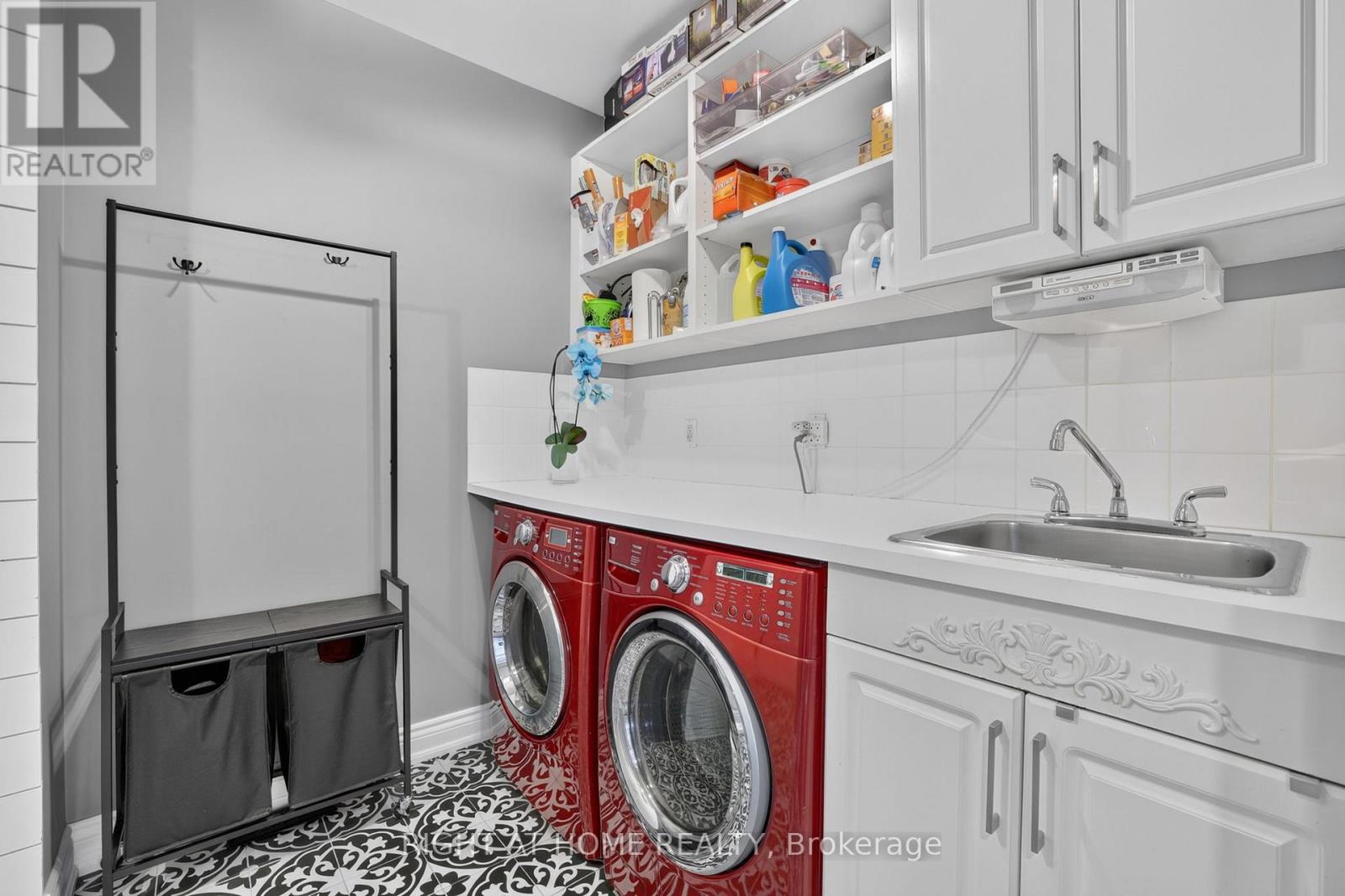 66 Sanremo Court, Vaughan, Ontario  L4H 1K5 - Photo 19 - N13816734