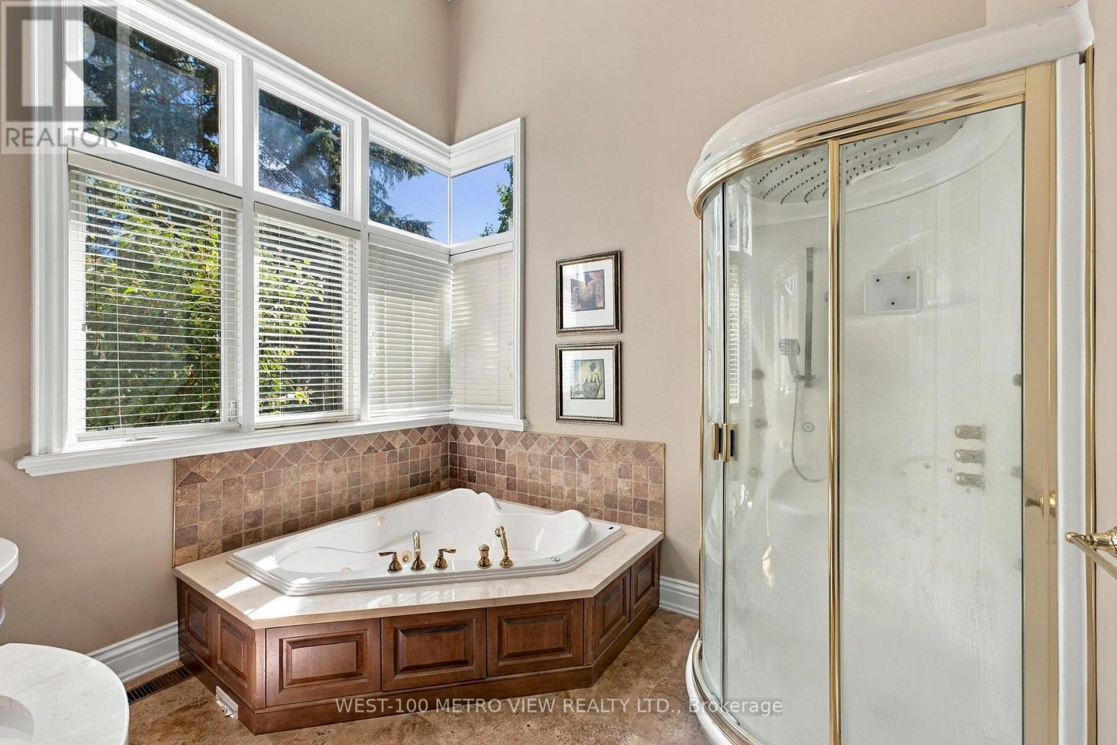 36 Abbruzze Court, Vaughan, Ontario  L4L 8Z1 - Photo 25 - N13816748