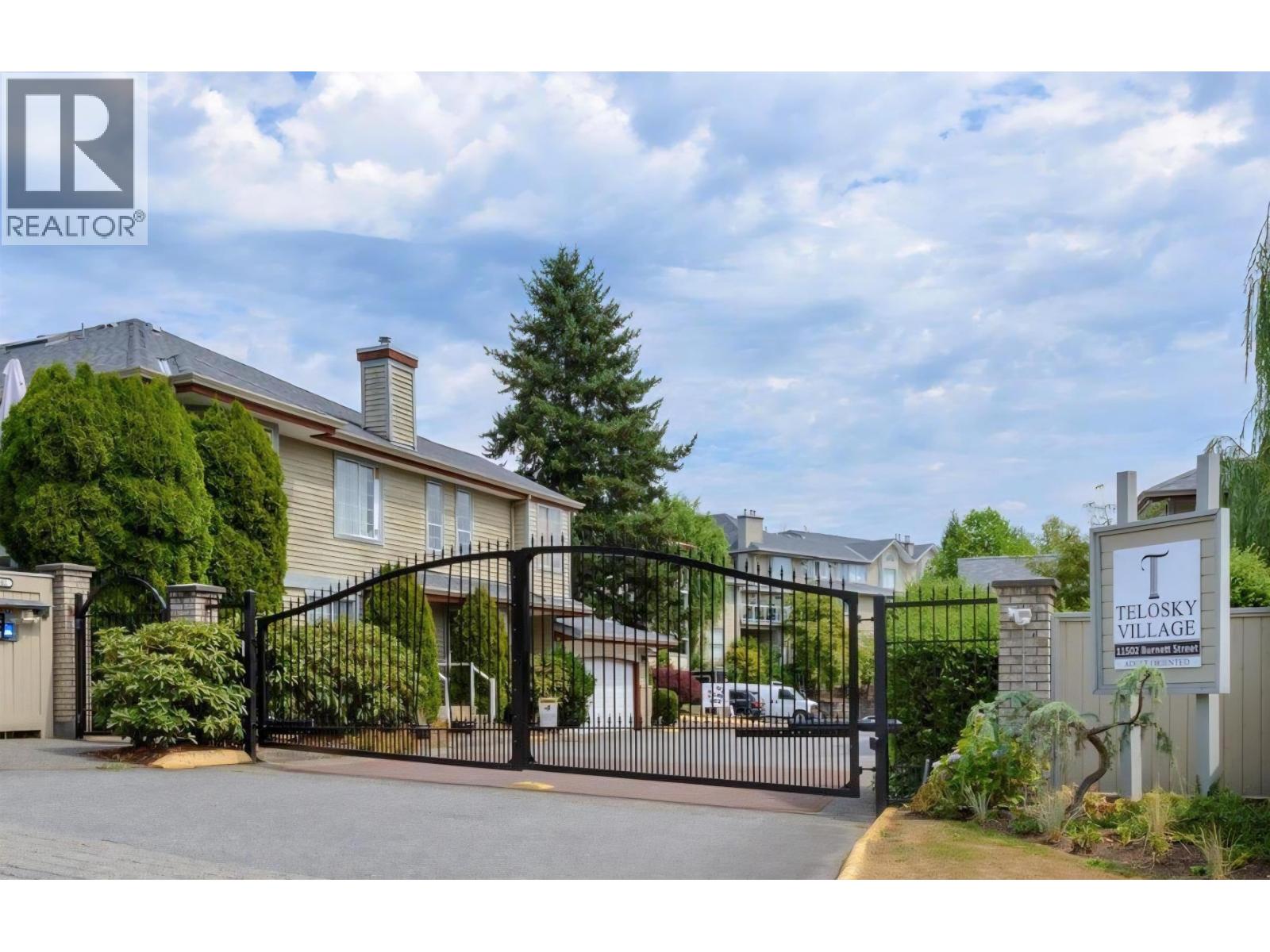 31 11502 Burnett Street, Maple Ridge, British Columbia  V2X 0Y2 - Photo 2 - R3133376