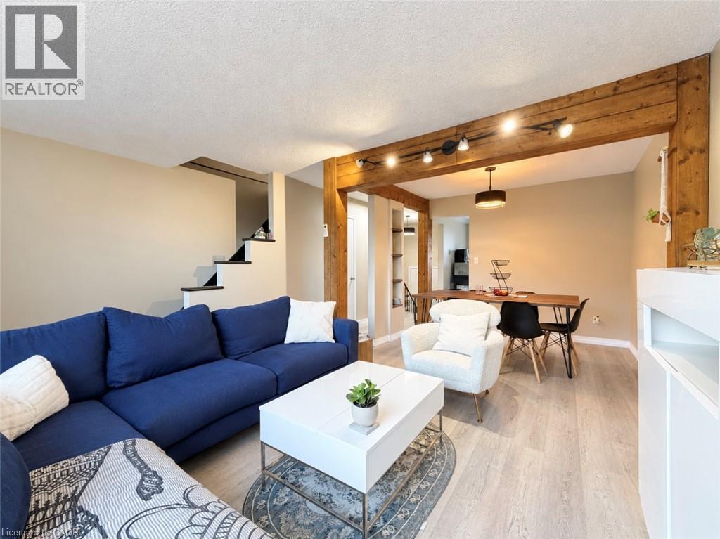 66 Summercrest Drive Unit# 18, Hamilton, Ontario  L8K 6G6 - Photo 7 - 40865150
