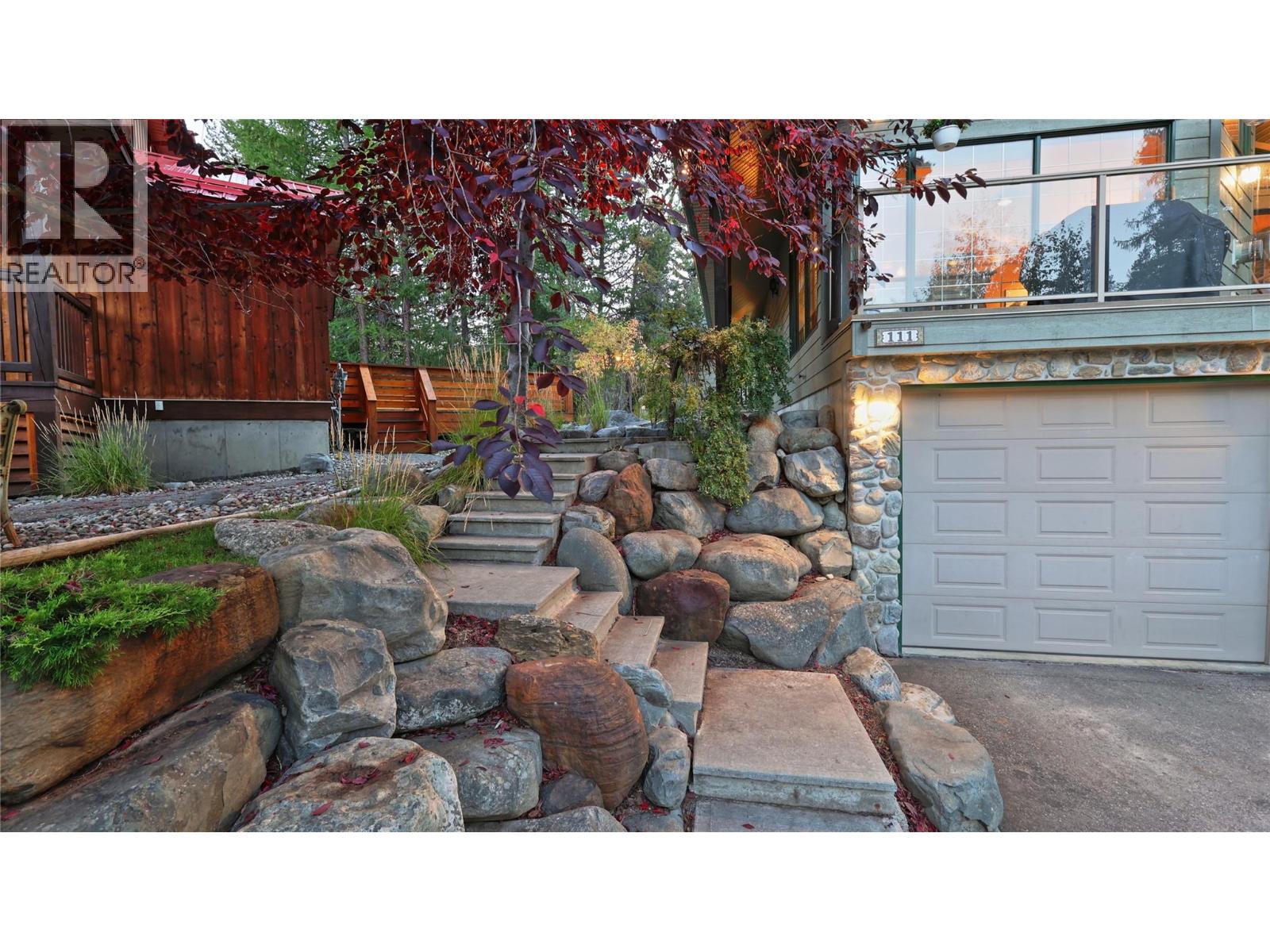 111 Sunrise Lane, Kimberley, British Columbia V1A 3E8 - Photo 2 - 10401582