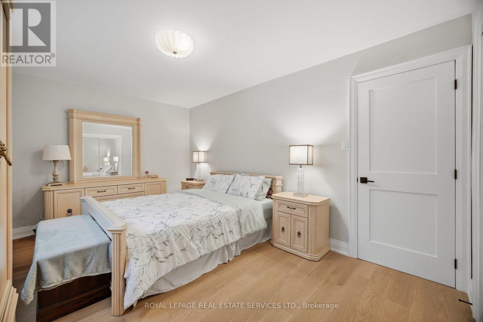726 Netherton Crescent, Mississauga, Ontario  L4Y 2M4 - Photo 28 - W13816764