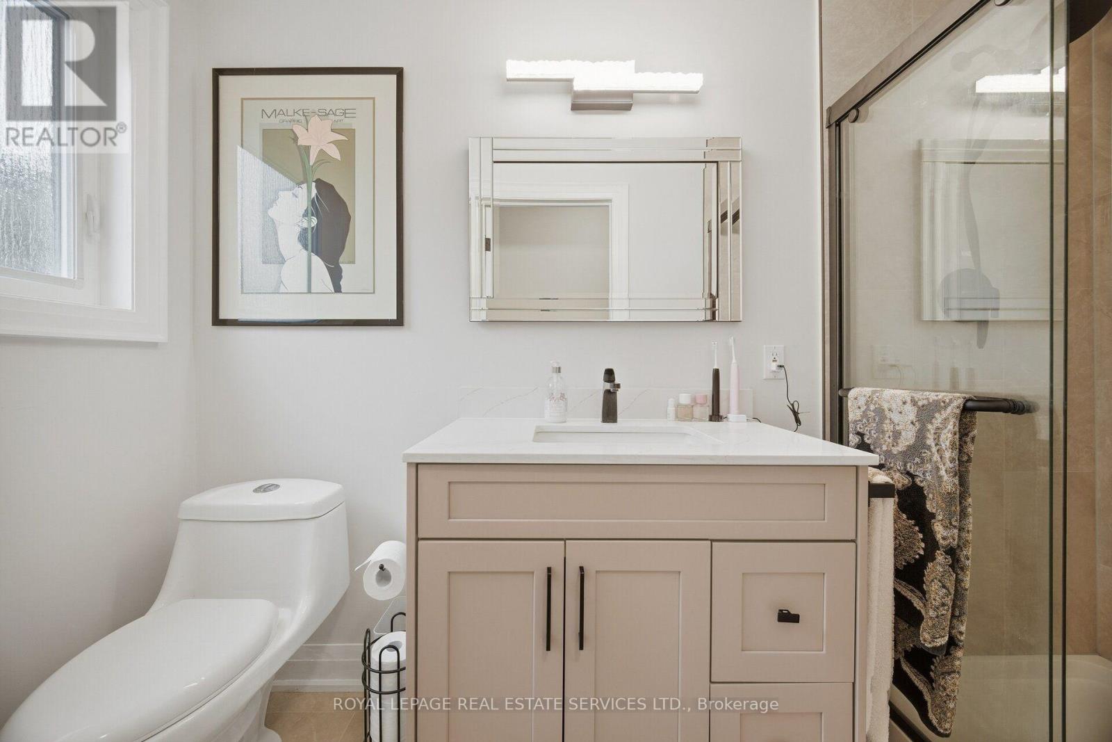 726 Netherton Crescent, Mississauga, Ontario  L4Y 2M4 - Photo 29 - W13816764