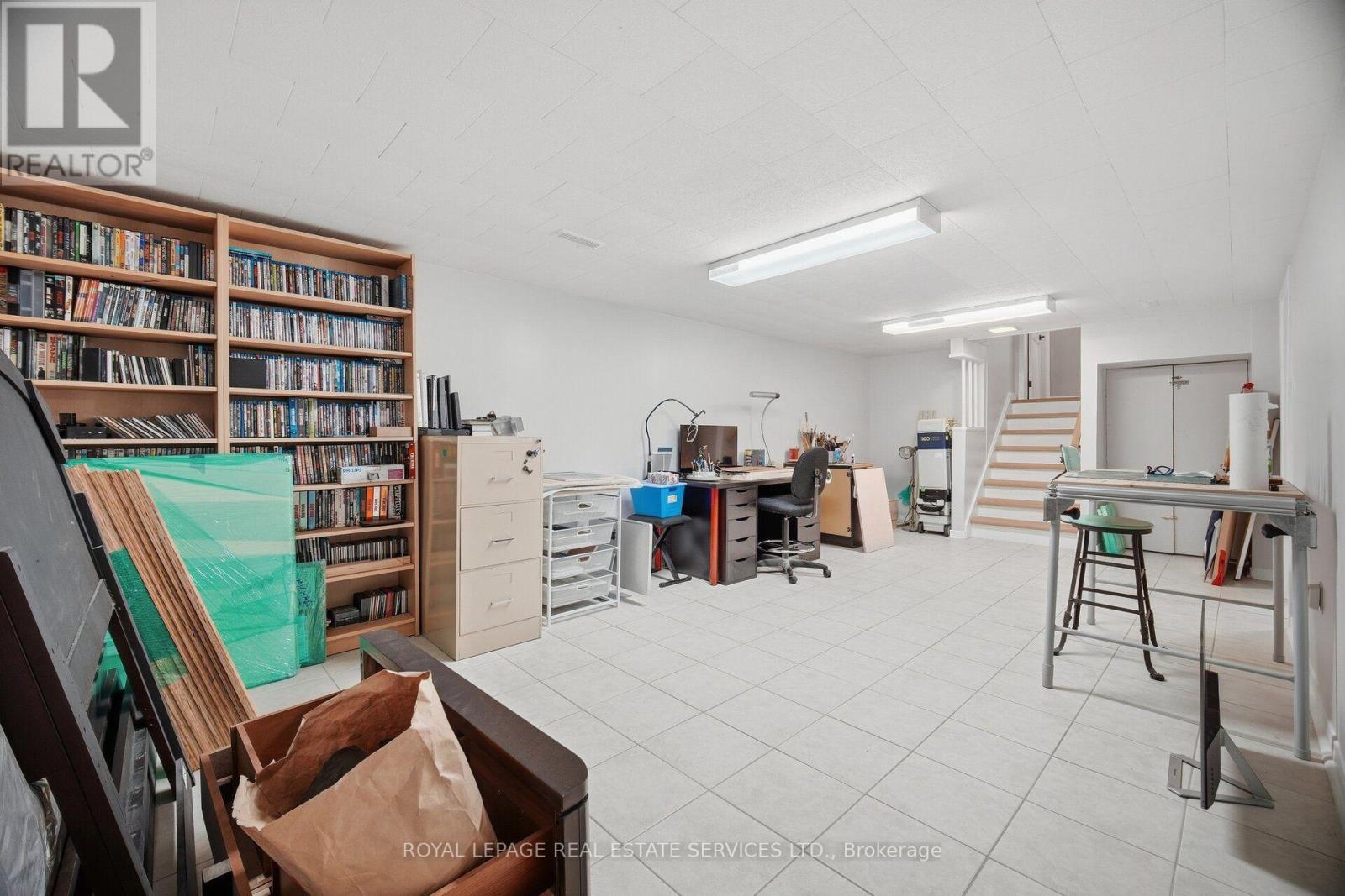 726 Netherton Crescent, Mississauga, Ontario  L4Y 2M4 - Photo 31 - W13816764