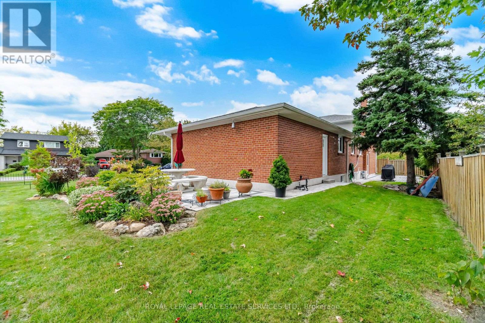 726 Netherton Crescent, Mississauga, Ontario  L4Y 2M4 - Photo 33 - W13816764