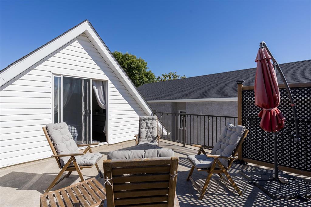 1904 Bannatyne Avenue W, Winnipeg, Manitoba  R2R 0B3 - Photo 33 - 202623779