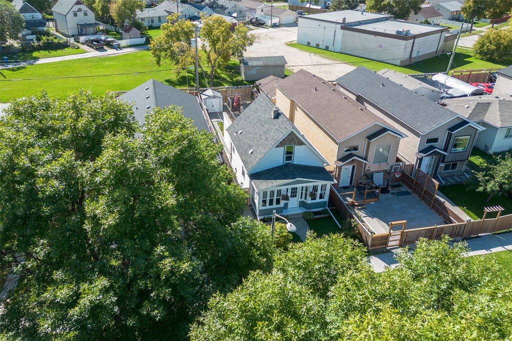 1904 Bannatyne Avenue W, Winnipeg, Manitoba  R2R 0B3 - Photo 46 - 202623779