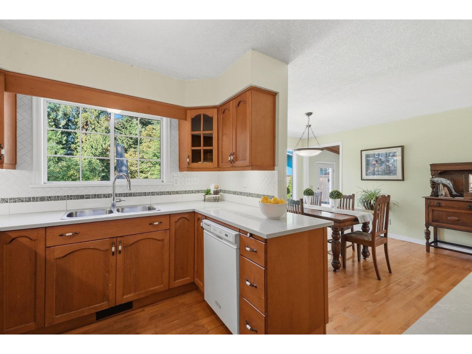 10461 Main Street, Delta, British Columbia  V4C 2P7 - Photo 25 - R3168299