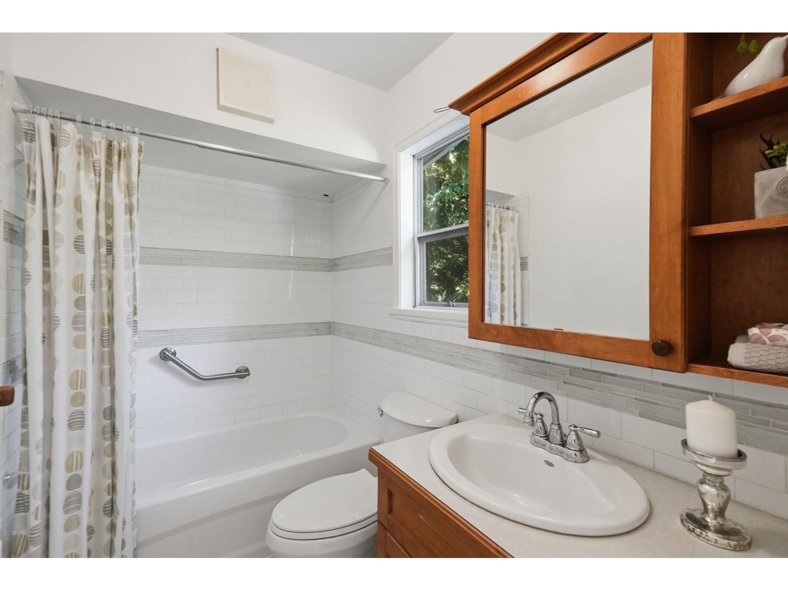 10461 Main Street, Delta, British Columbia  V4C 2P7 - Photo 11 - R3168299