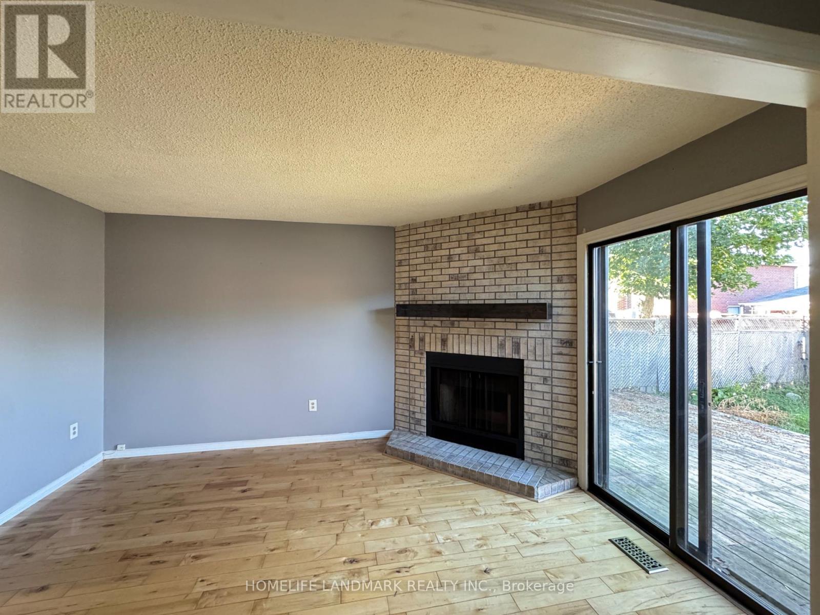 23 Wallace Drive, Barrie, Ontario  L4N 7E2 - Photo 11 - S13808392