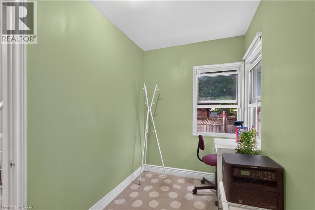 243 West 19th Street, Hamilton, Ontario  L9C 4J3 - Photo 22 - 40861040