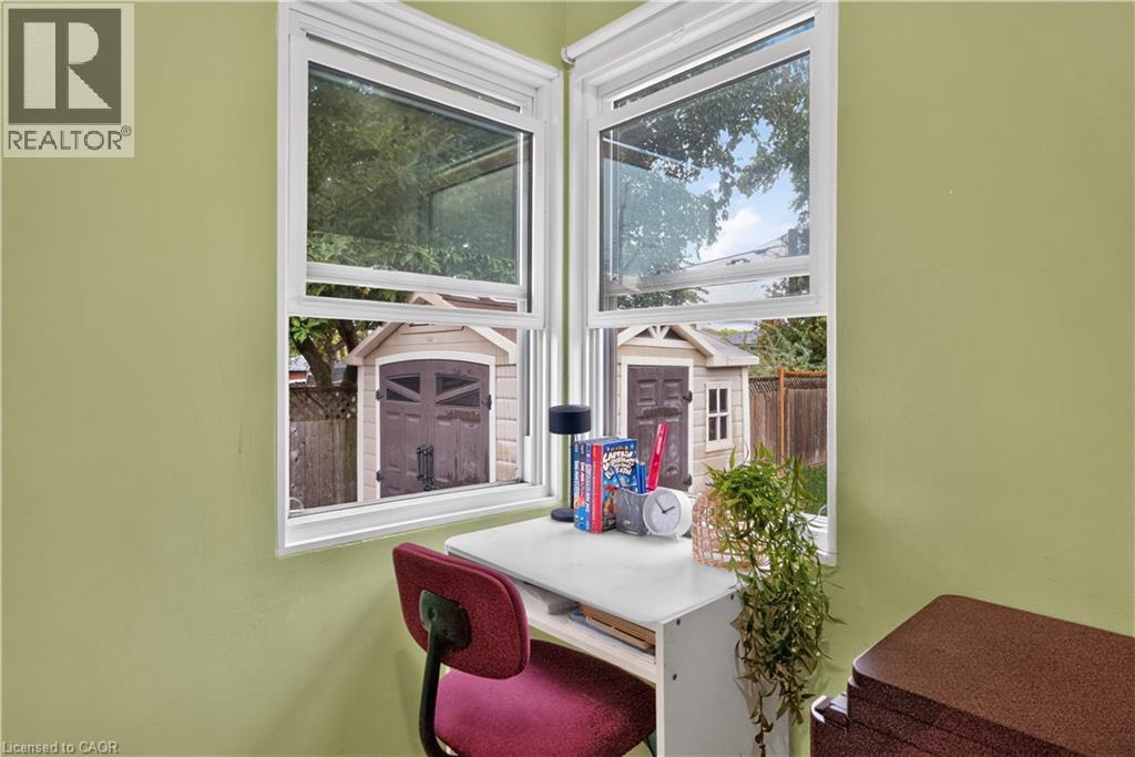 243 West 19th Street, Hamilton, Ontario  L9C 4J3 - Photo 23 - 40861040