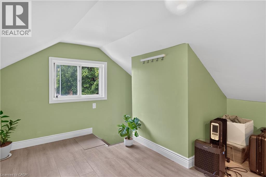 243 West 19th Street, Hamilton, Ontario  L9C 4J3 - Photo 28 - 40861040