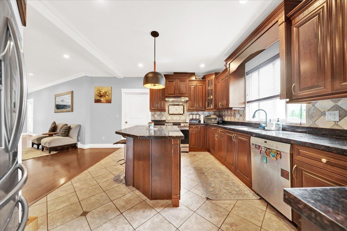 6358 167B STREET photo 13