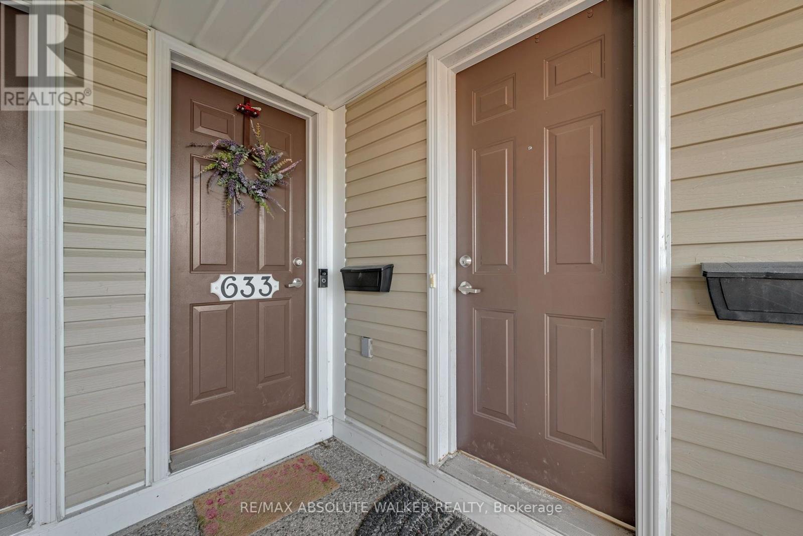 32 - 633 Lakeridge Drive, Ottawa, Ontario  K4A 0H4 - Photo 2 - X13816838
