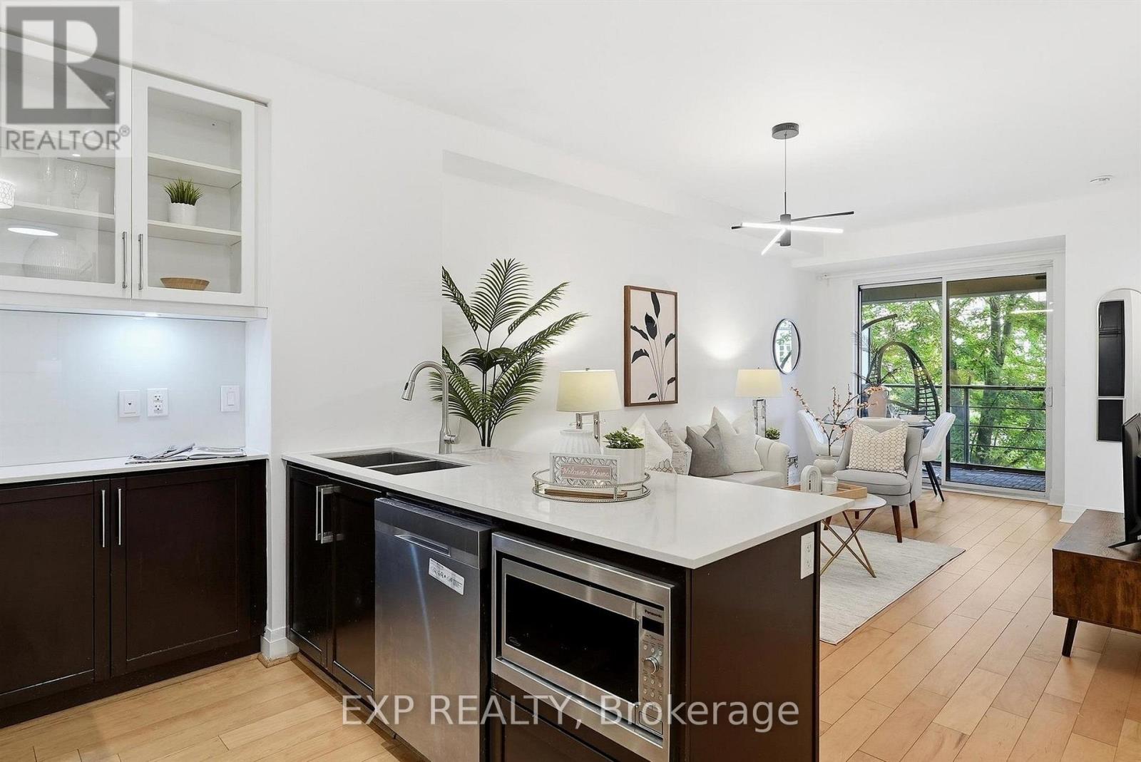 213 - 21 Clairtrell Road, Toronto, Ontario M2N 5J7 - Photo 4 - C13816786