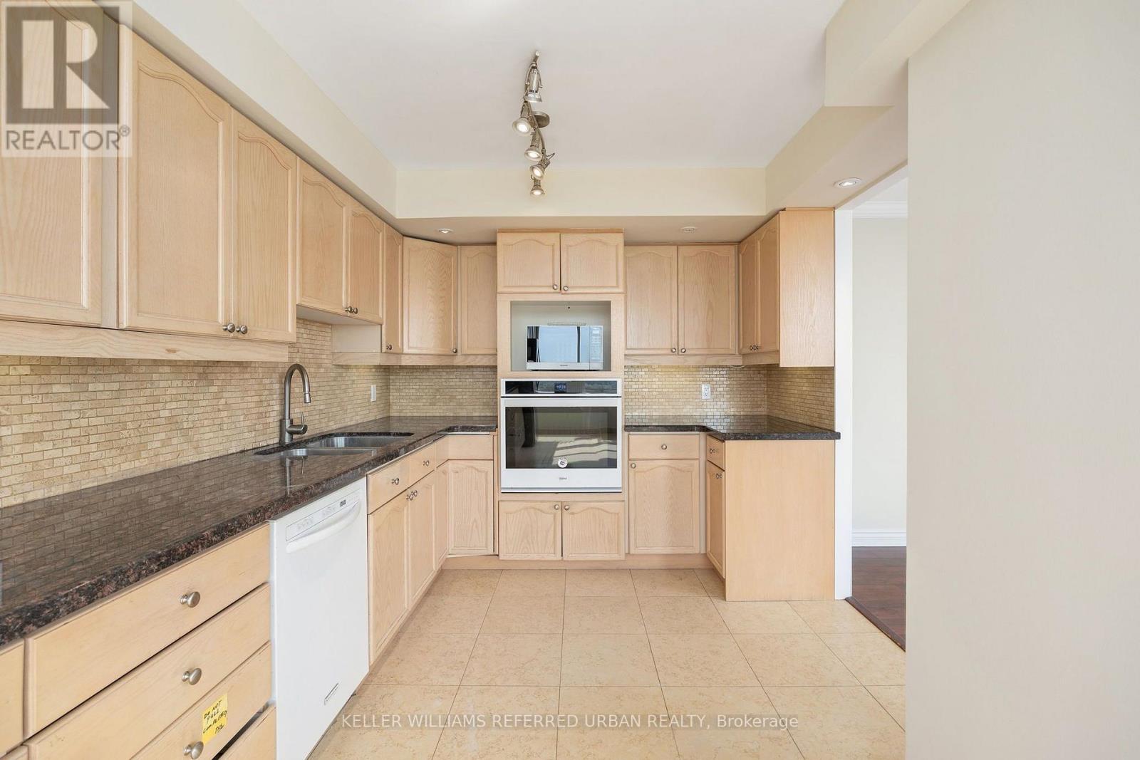 2903 - 205 Wynford Drive S, Toronto, Ontario  M3C 3P4 - Photo 6 - C13816846