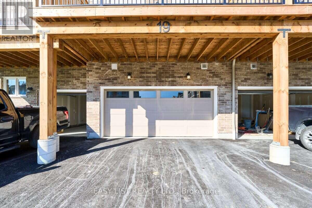 19 Addyman Crescent, Clarington, Ontario  L1B 0X4 - Photo 7 - E13816822