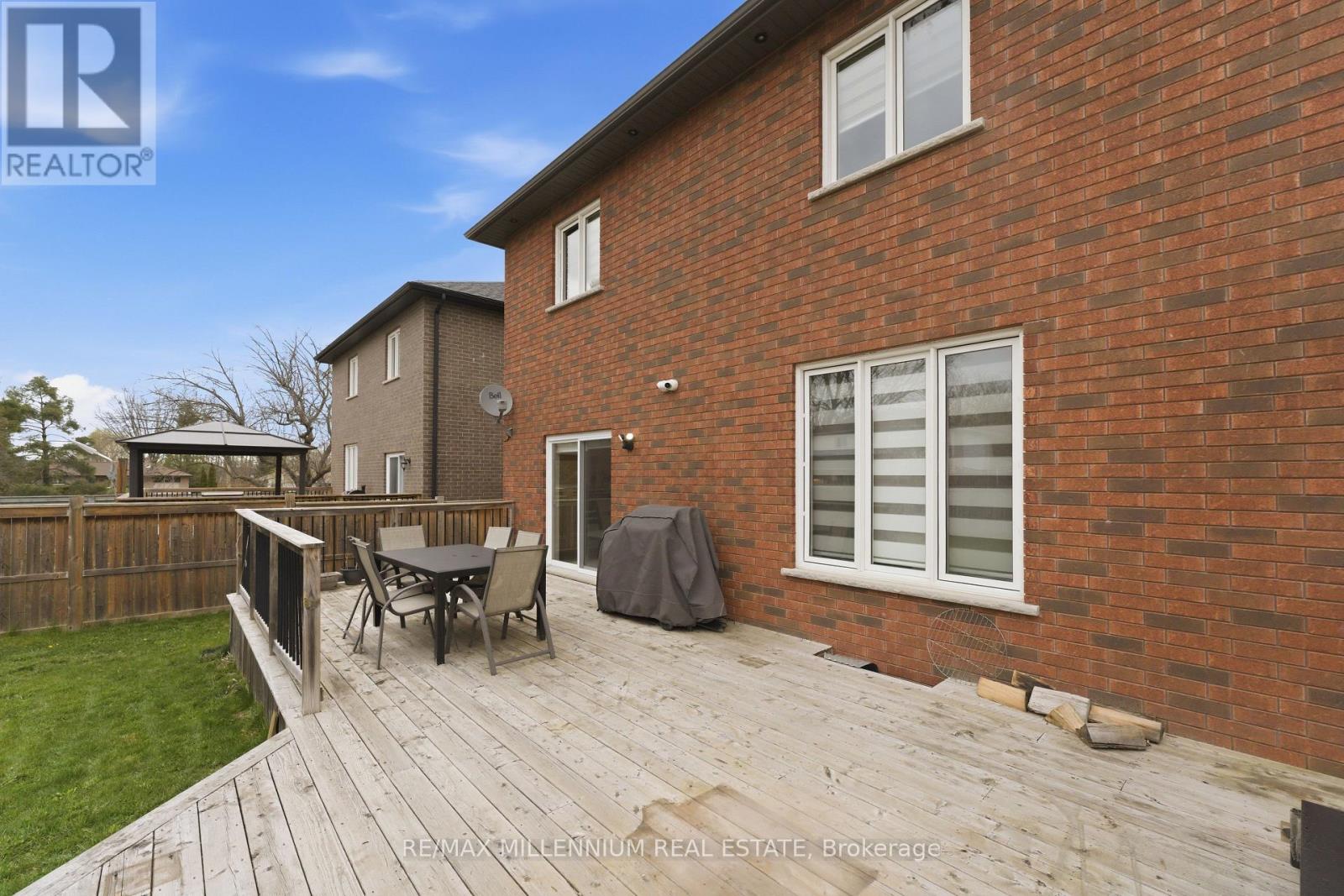264 Patterson Street, New Tecumseth, Ontario  L0G 1A0 - Photo 47 - N13816776