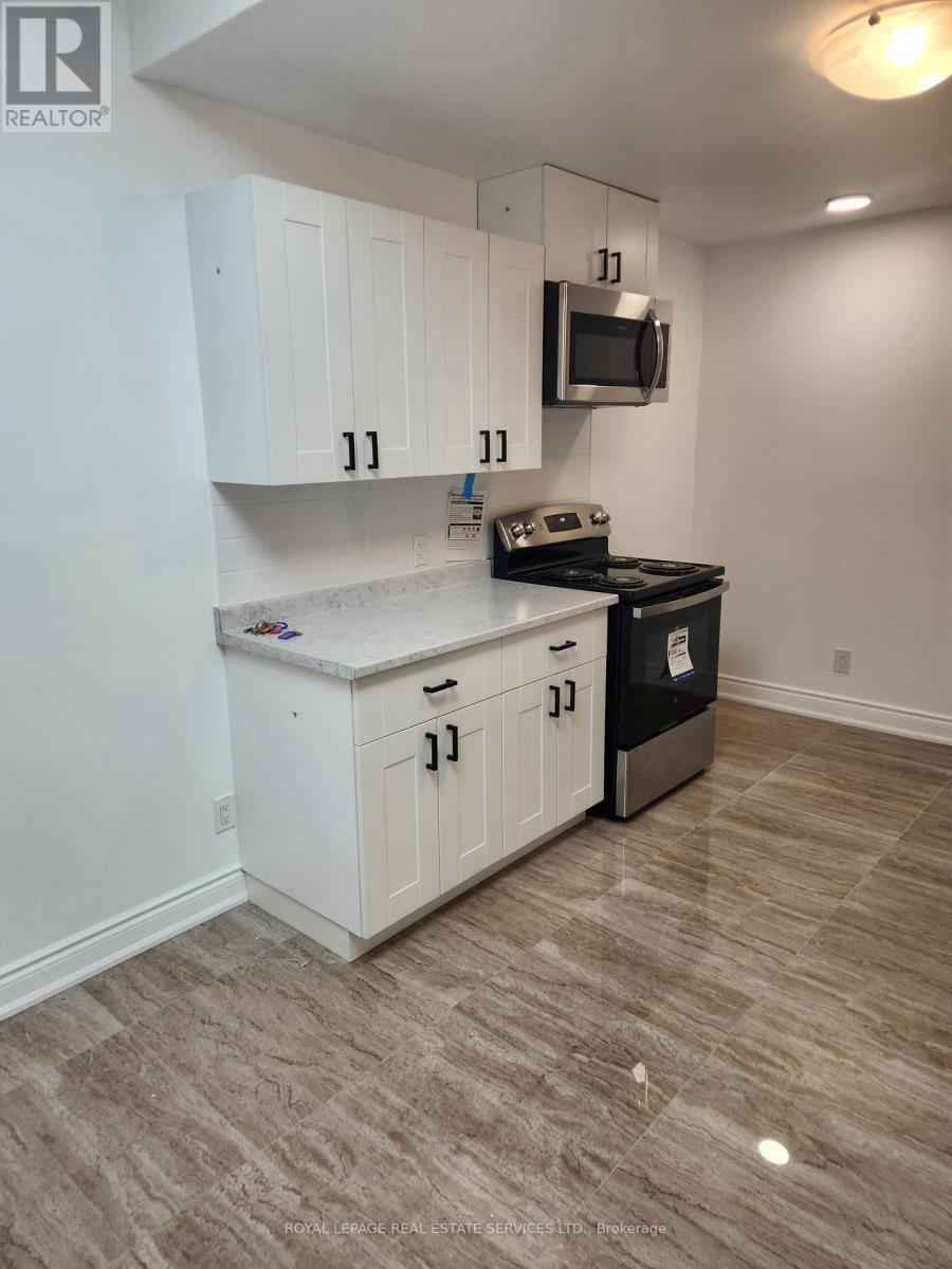 302 - 2820 Danforth Avenue, Toronto, Ontario  M4C 1M1 - Photo 8 - E13715246