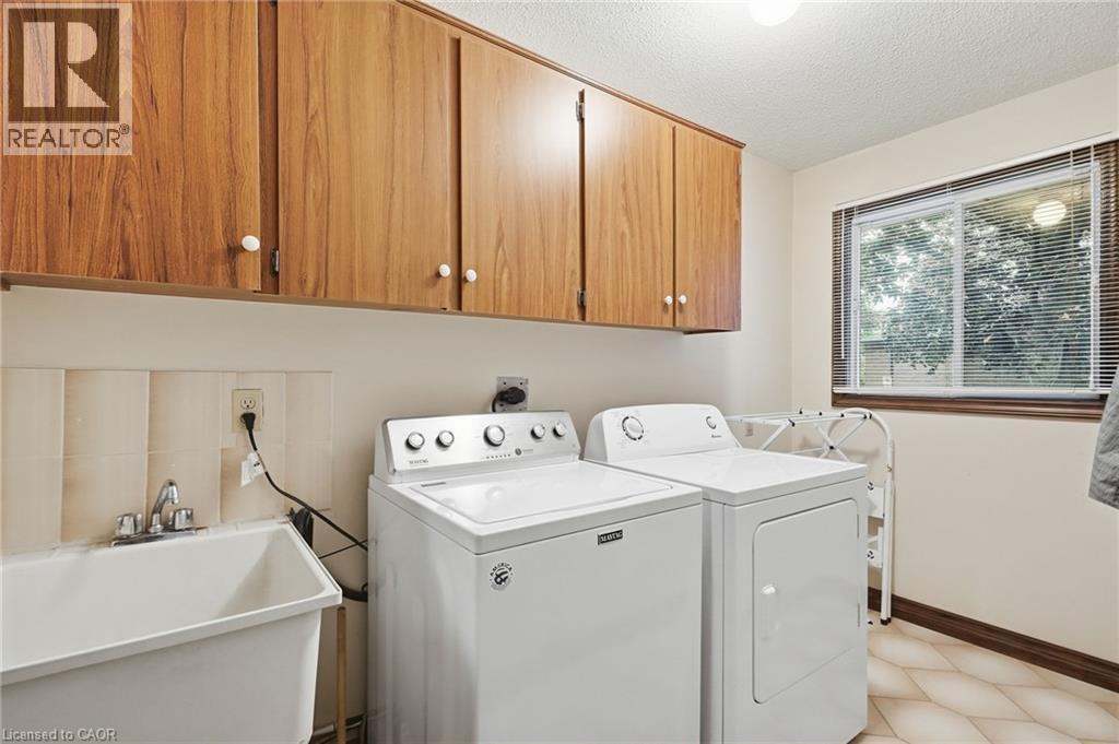 4 Nellida Crescent, Hamilton, Ontario  L9C 7P8 - Photo 24 - 40865751