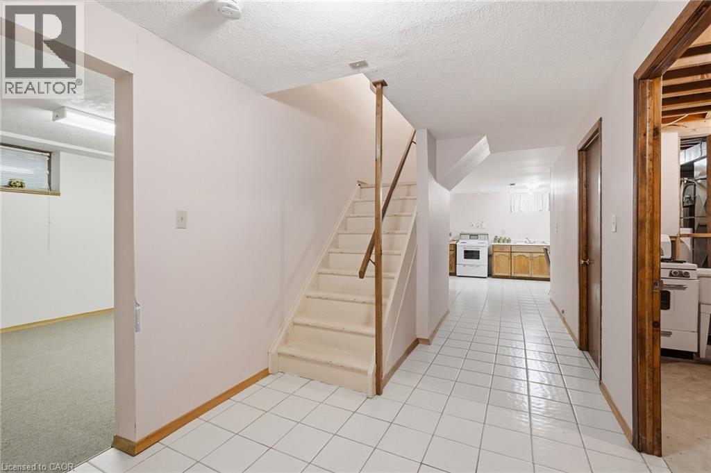 4 Nellida Crescent, Hamilton, Ontario  L9C 7P8 - Photo 38 - 40865751