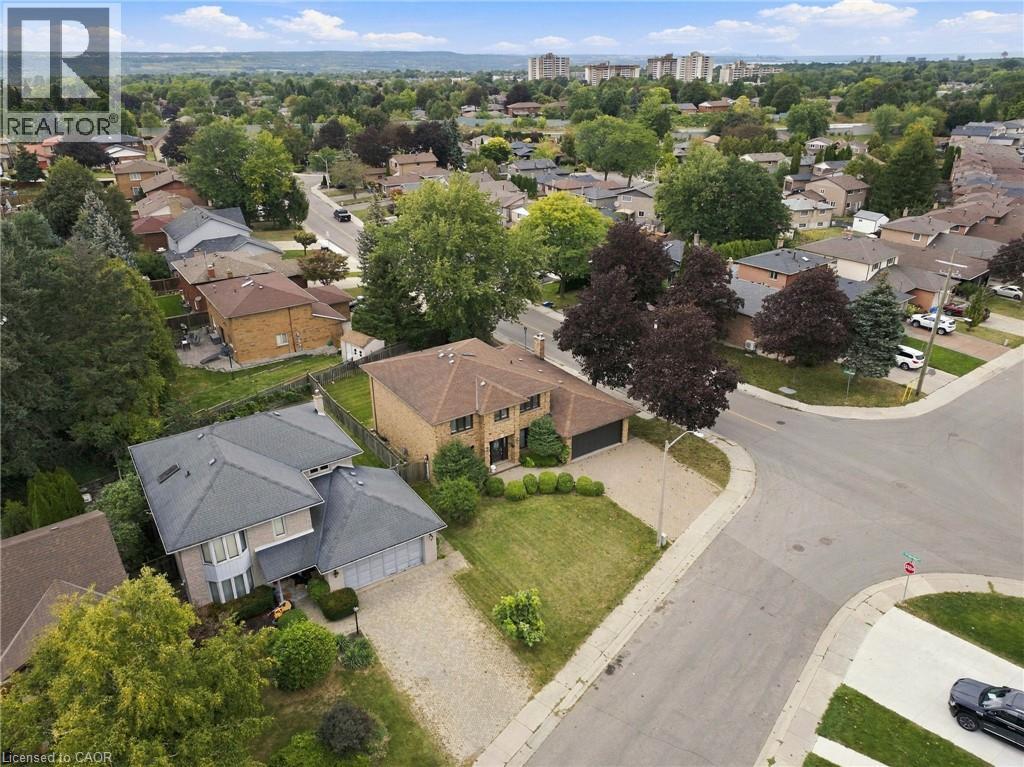 4 Nellida Crescent, Hamilton, Ontario  L9C 7P8 - Photo 45 - 40865751