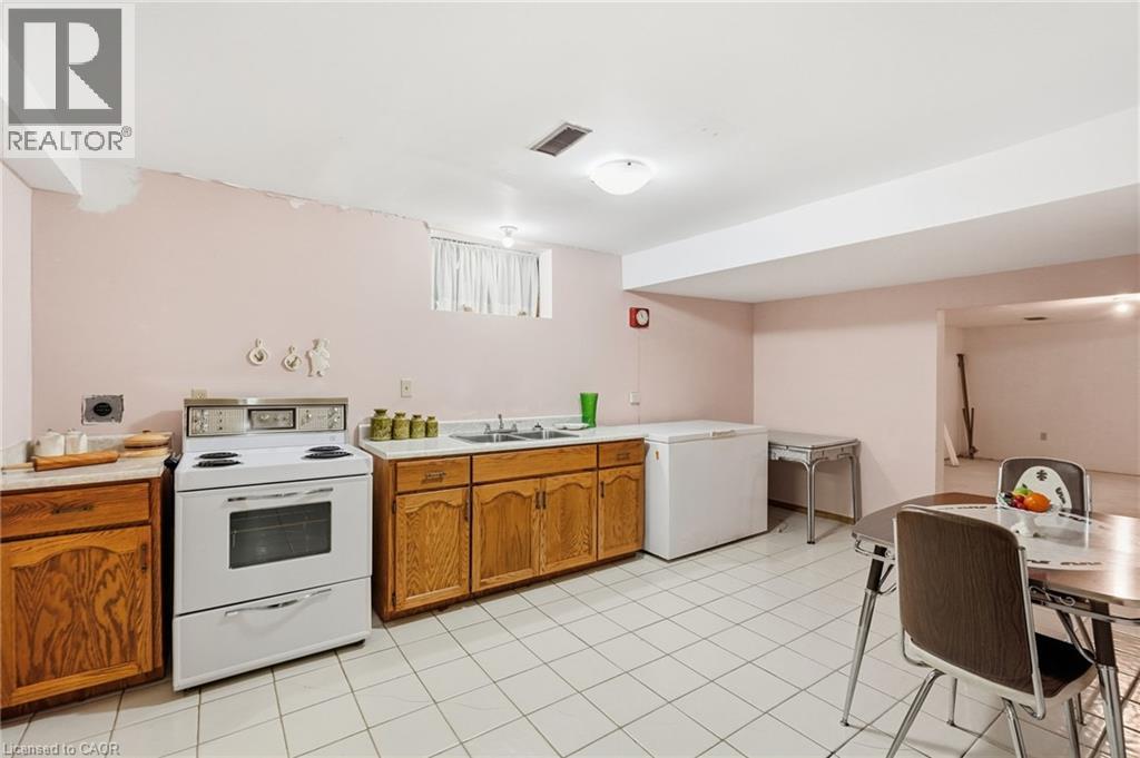 4 Nellida Crescent, Hamilton, Ontario  L9C 7P8 - Photo 39 - 40865751