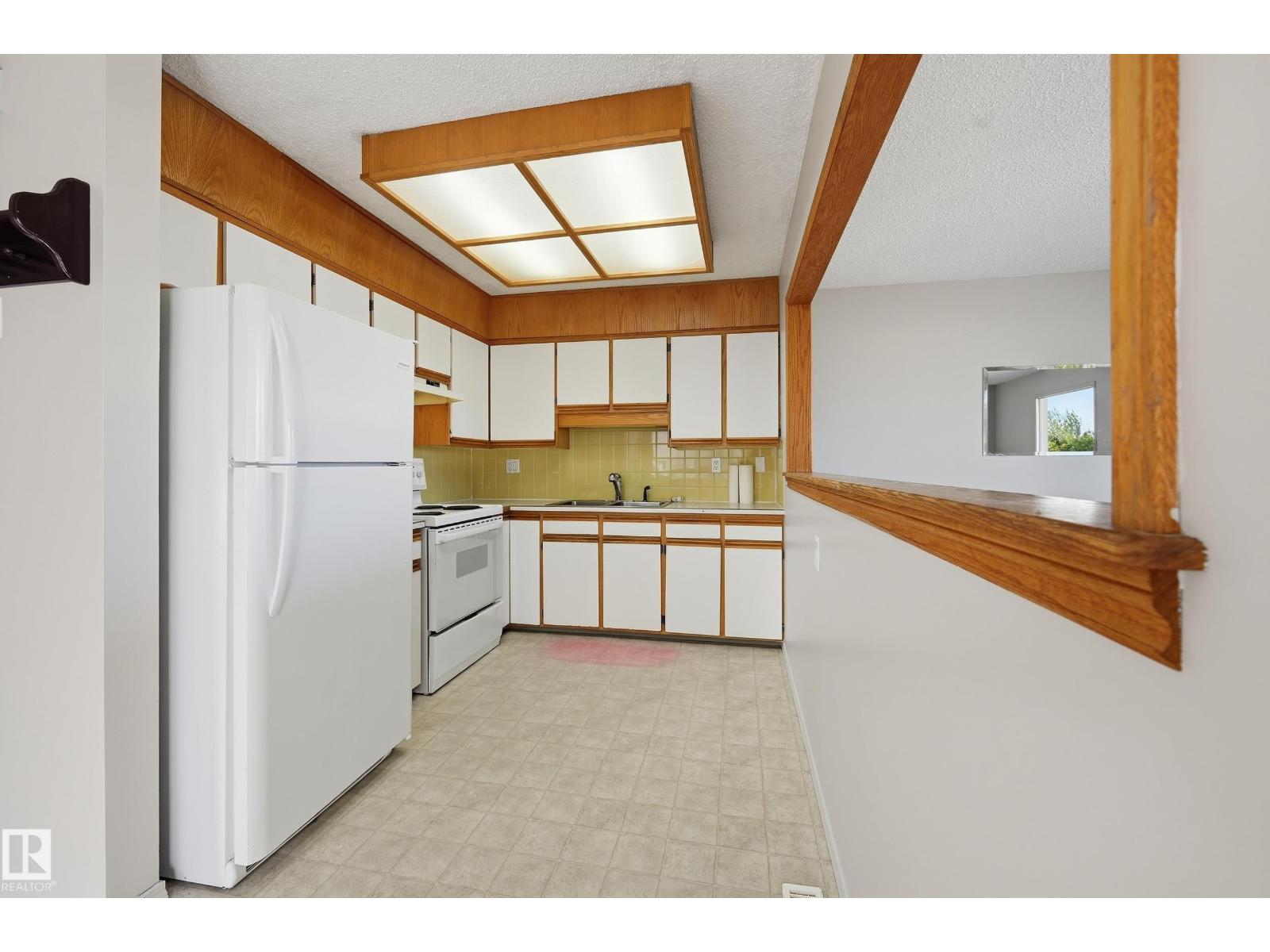 13210 39a St Nw, Edmonton, Alberta  T5A 3J5 - Photo 3 - E4509916