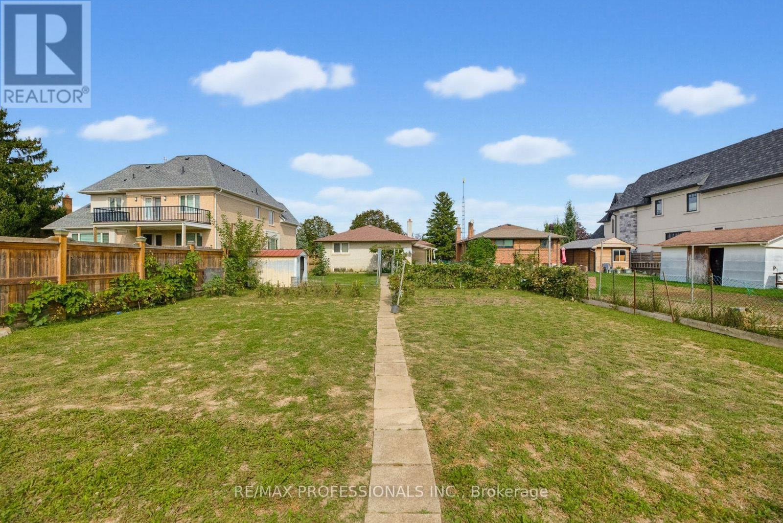 4038 Wilcox Road, Mississauga, Ontario  L4Z 1B7 - Photo 19 - W13816828