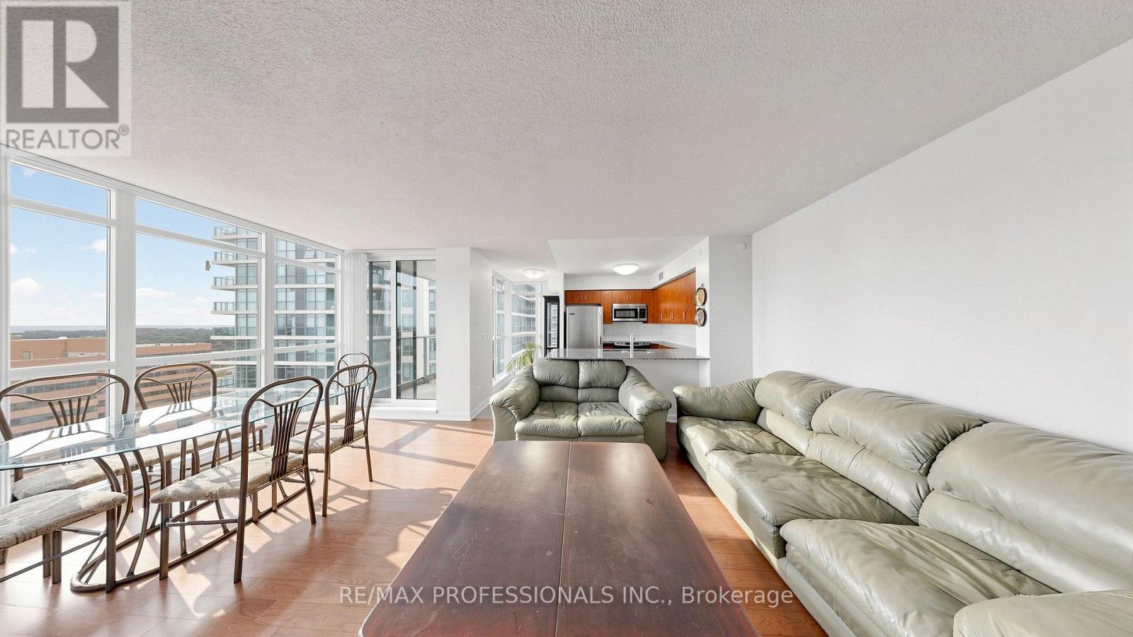 1710 - 205 Sherway Gardens Road, Toronto, Ontario  M9C 0A5 - Photo 14 - W13816832