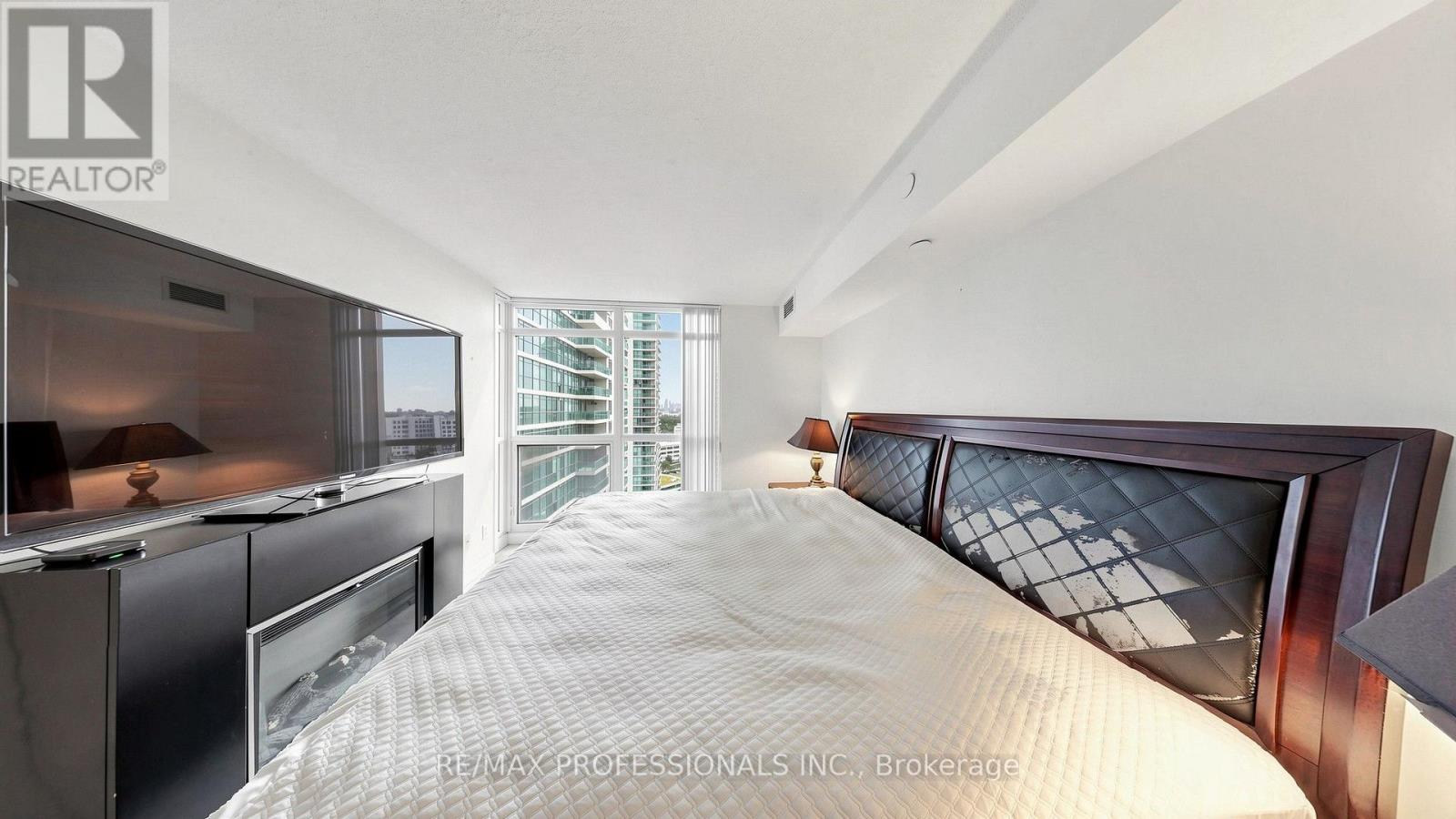 1710 - 205 Sherway Gardens Road, Toronto, Ontario  M9C 0A5 - Photo 35 - W13816832