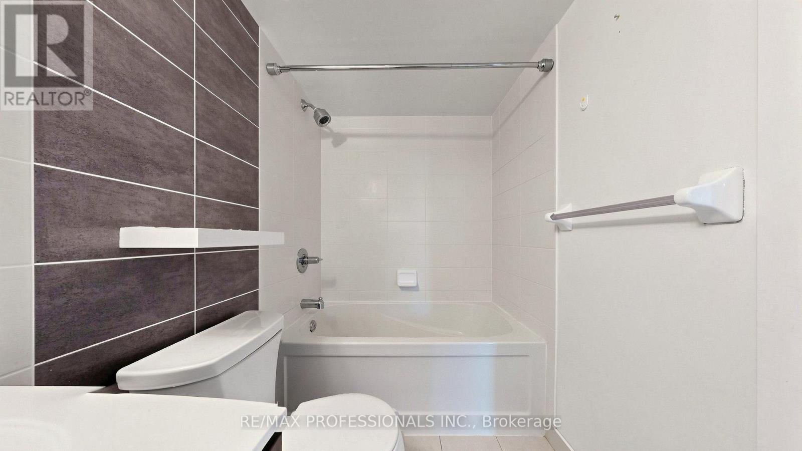 1710 - 205 Sherway Gardens Road, Toronto, Ontario  M9C 0A5 - Photo 41 - W13816832