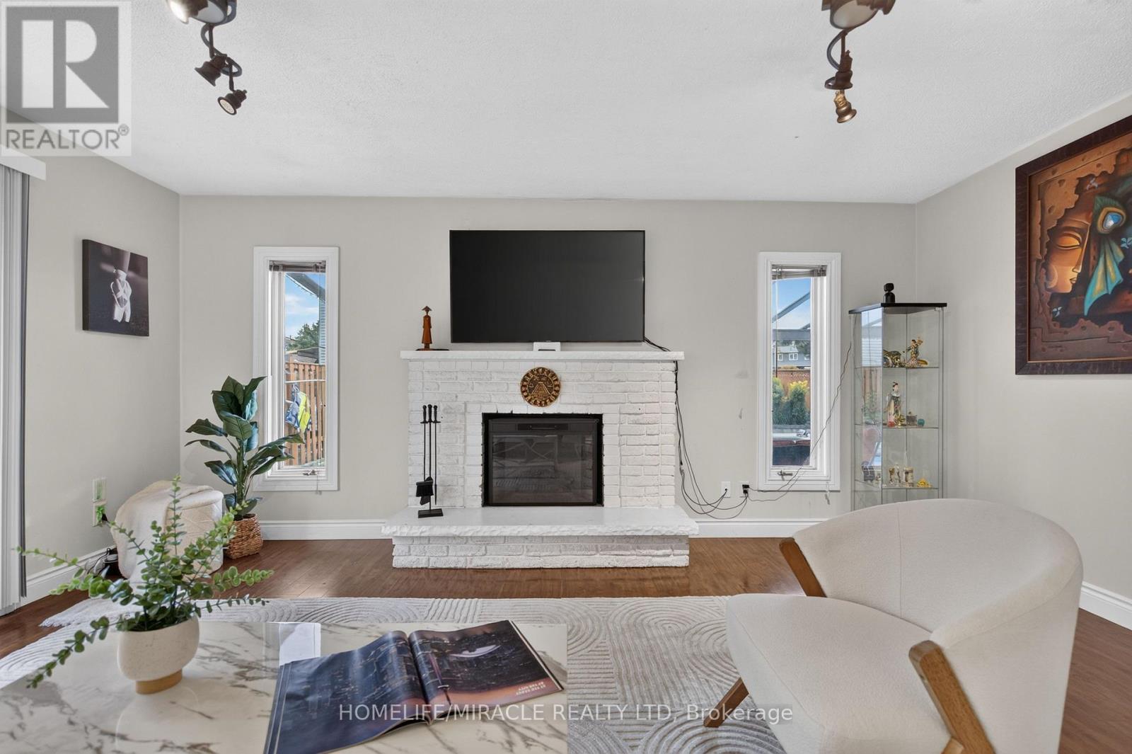 2 Jubilee Court, Brampton, Ontario  L6S 2H2 - Photo 11 - W13816842