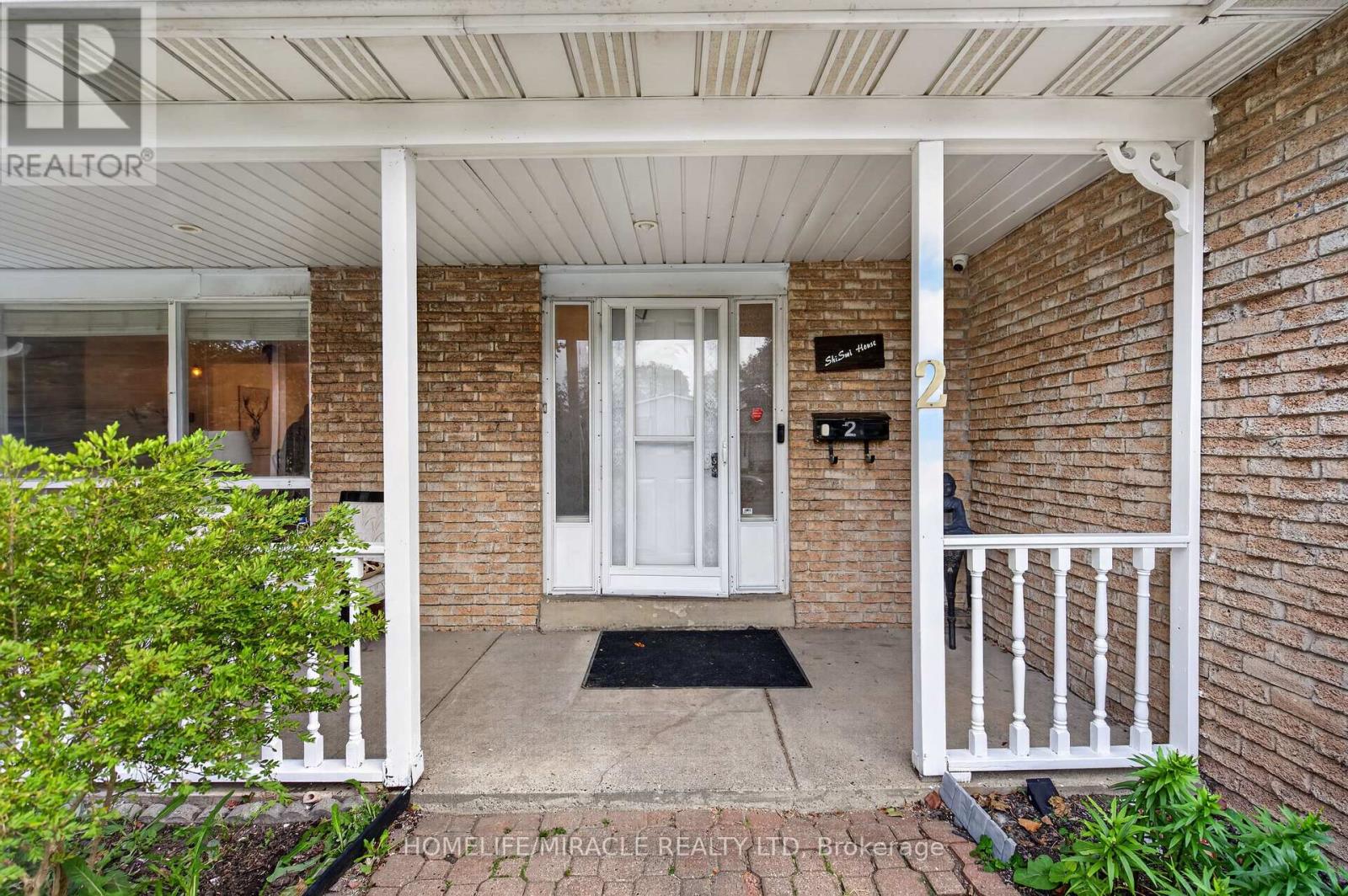2 Jubilee Court, Brampton, Ontario  L6S 2H2 - Photo 7 - W13816842