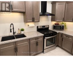 13 BECHTEL STREET, Cambridge, Ontario