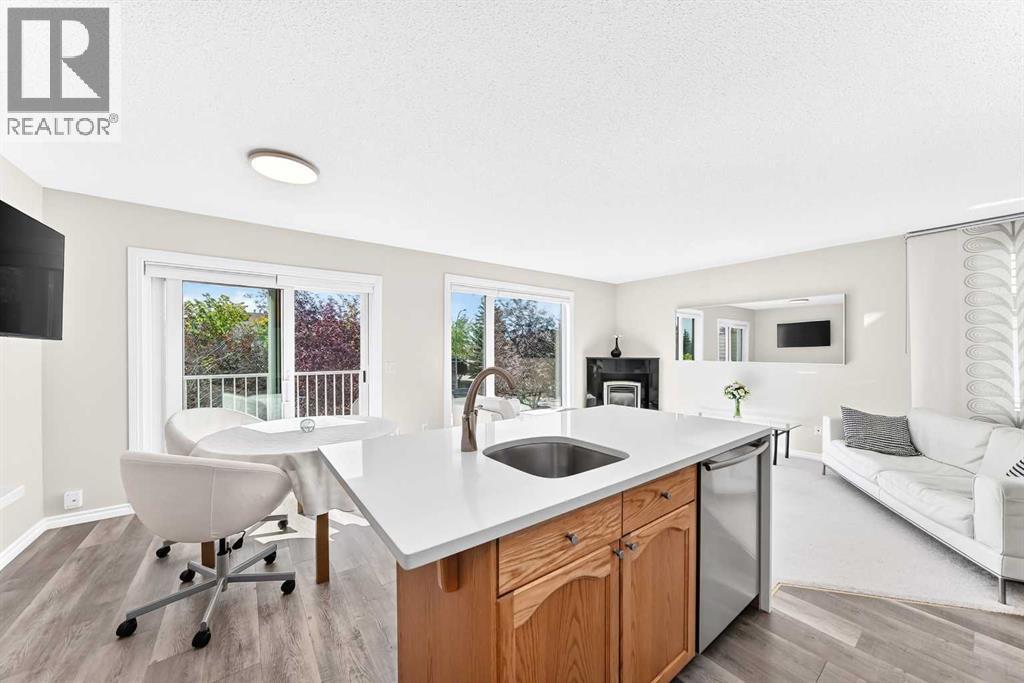 21 Rocky Vista Circle NW