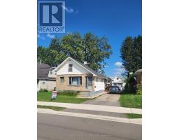 31 QUEEN STREET, Strathroy-Caradoc, Ontario