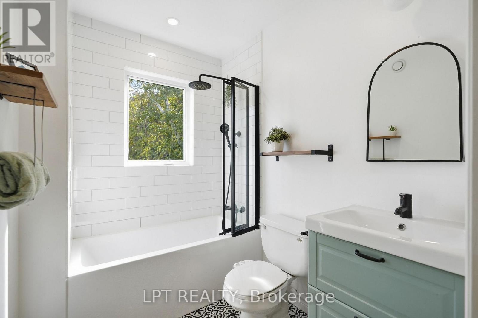 20375 Dunvegan Road E, North Glengarry, Ontario  K0B 1E0 - Photo 20 - X13816878