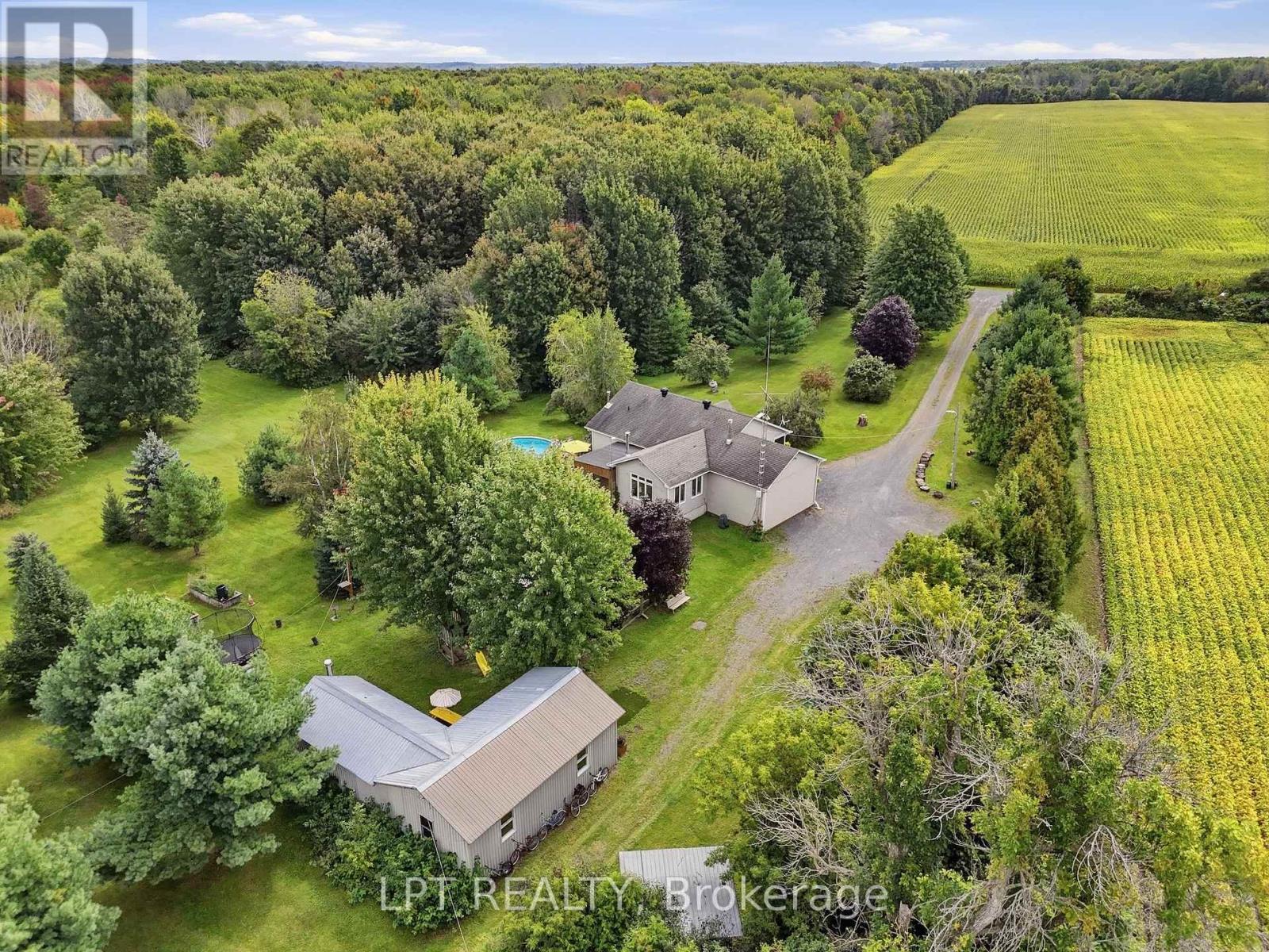 20375 Dunvegan Road E, North Glengarry, Ontario  K0B 1E0 - Photo 43 - X13816878